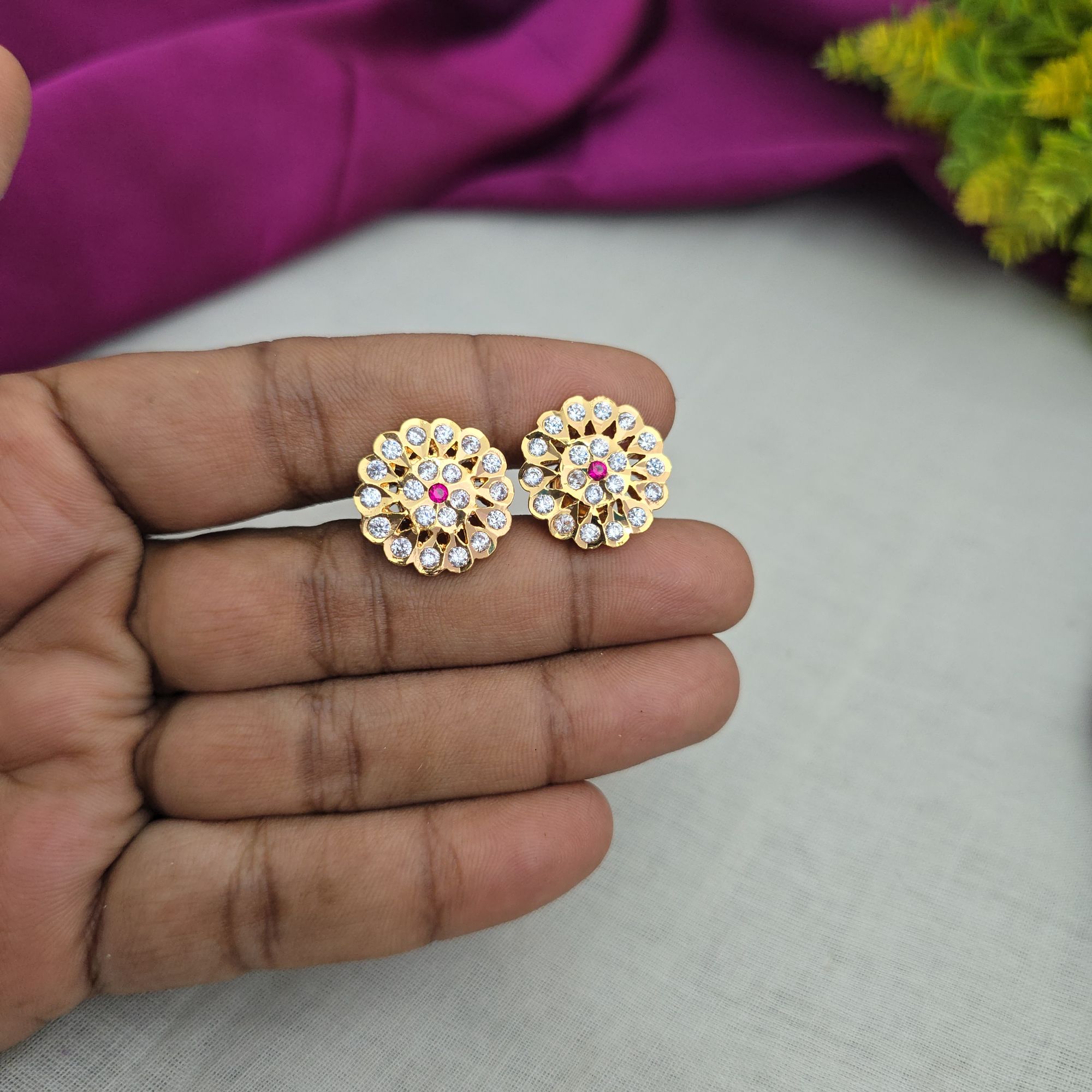 Impon Stone Earring Round Stud