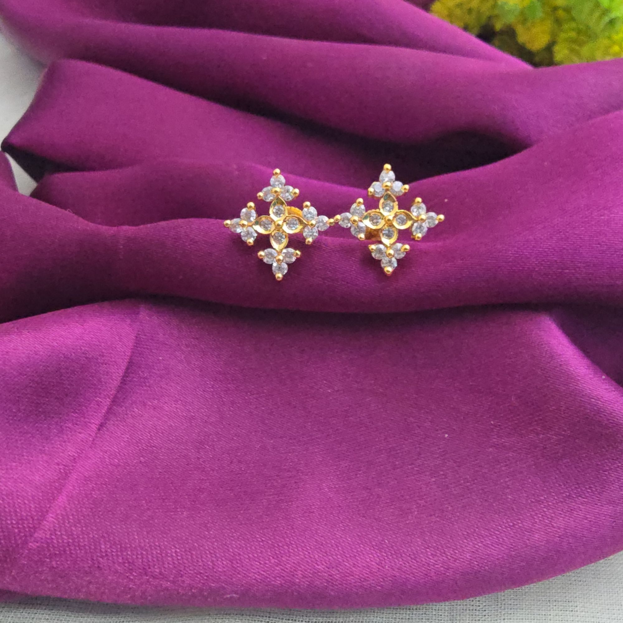 White AD Stone Earring 
