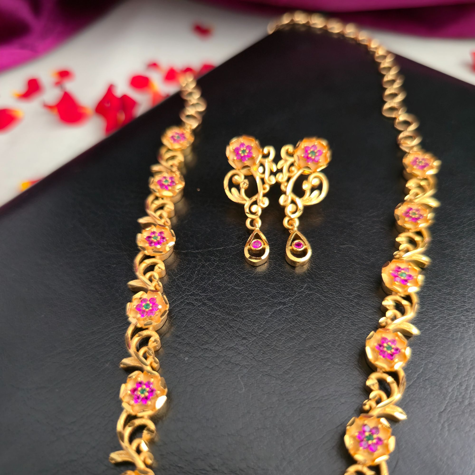 Floral Necklace Collection 