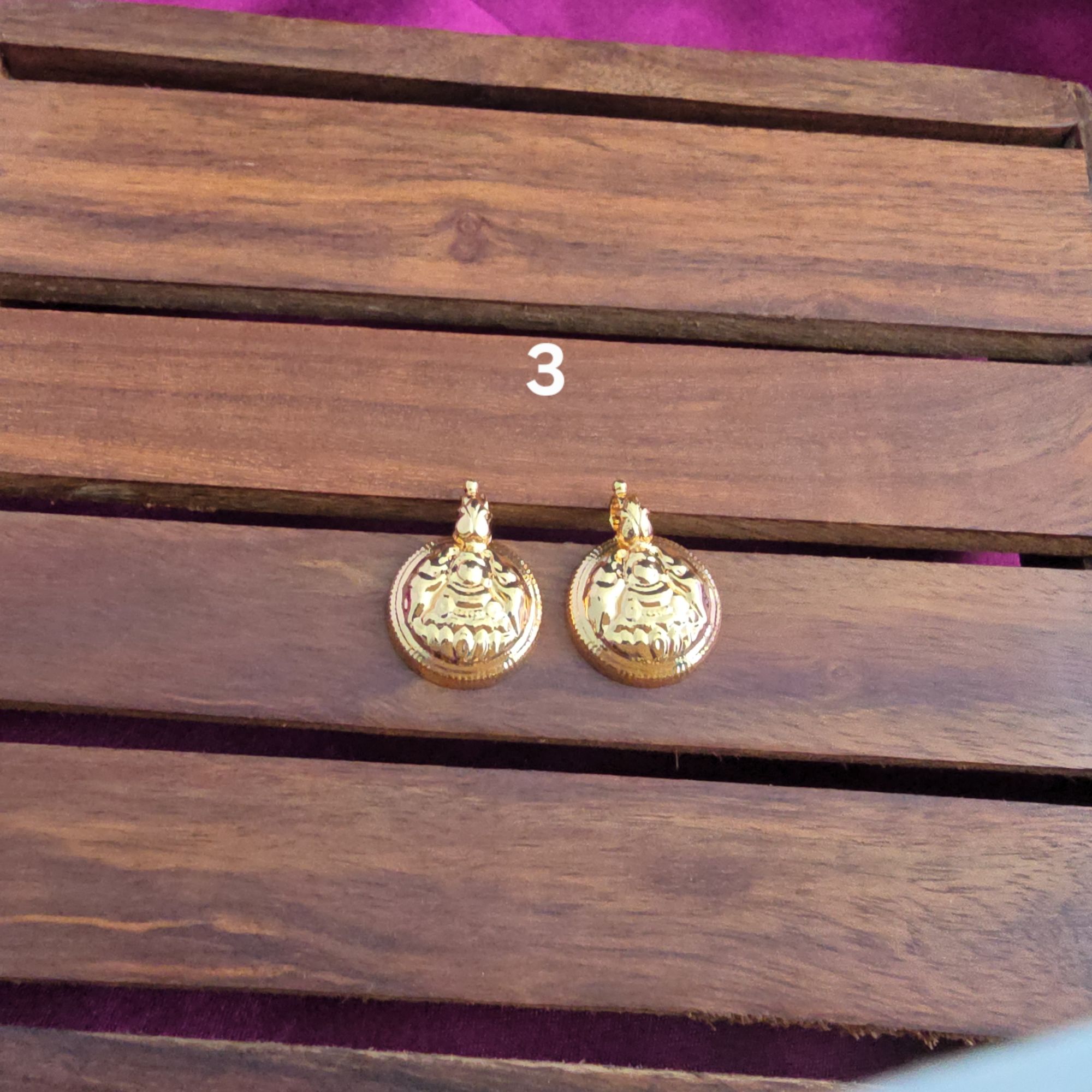 Gold Finish Thali Urukal 