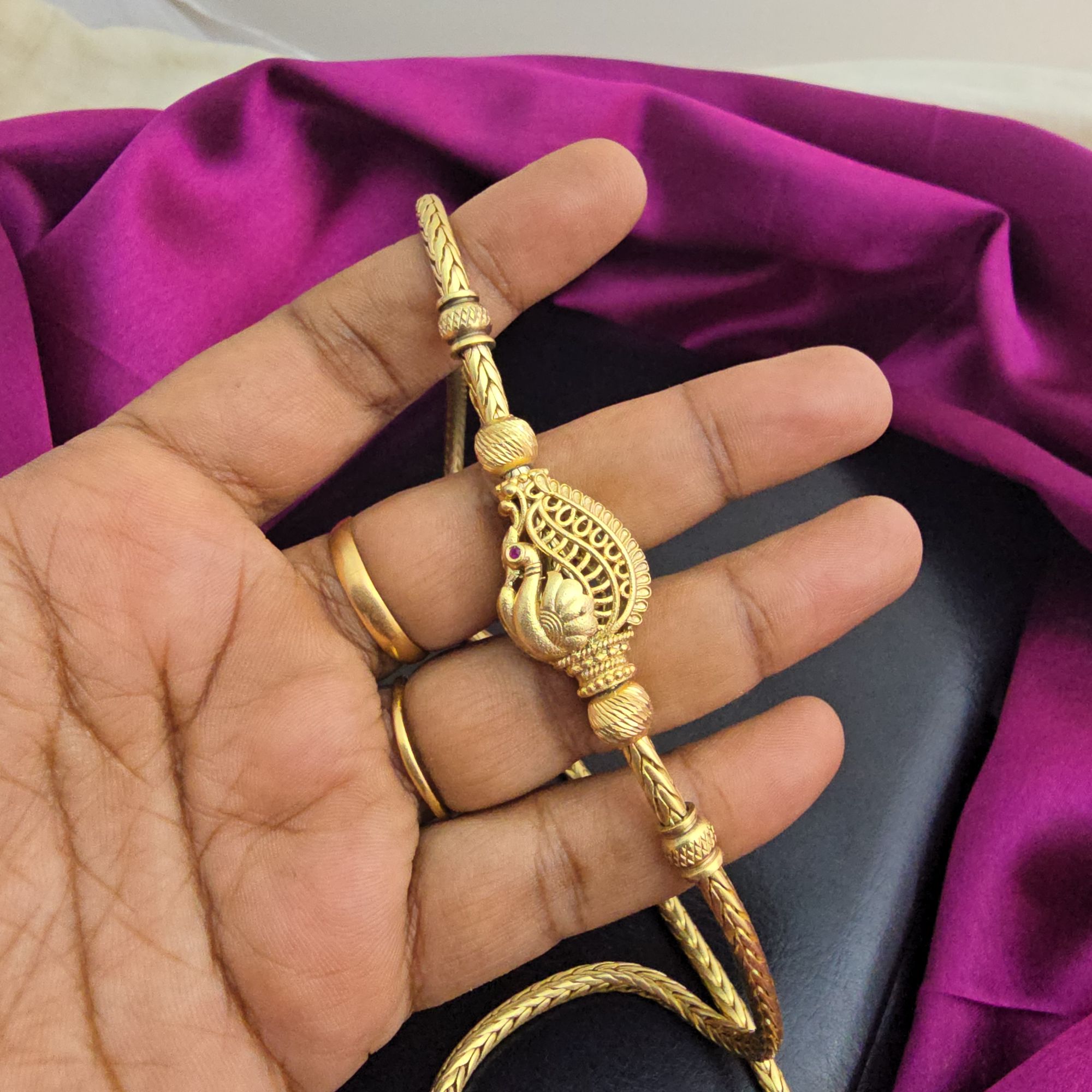 Peacock Mugapu Chain Pure Impon Unpolished 