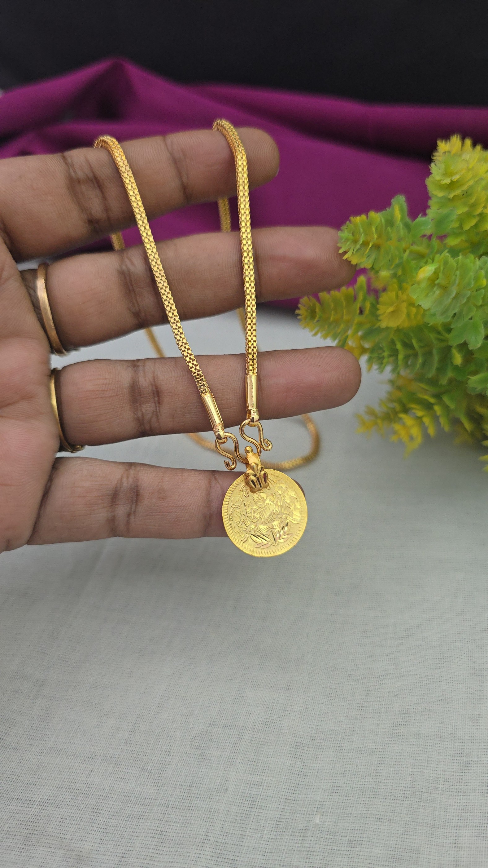 Forming Lakshmi coin Short chain 18 Inches